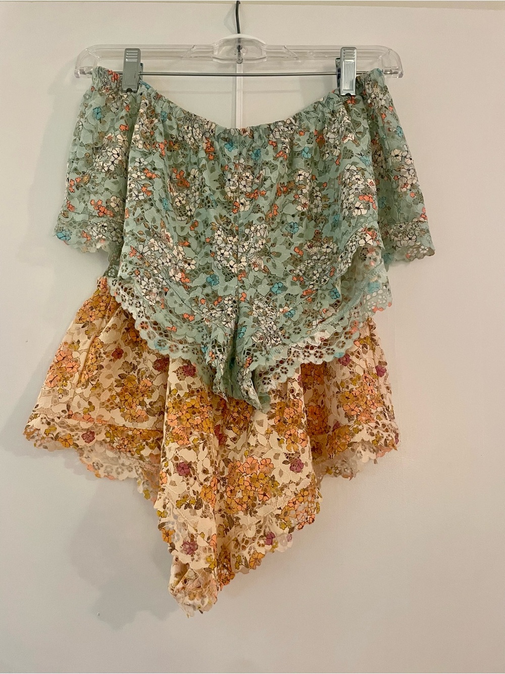 Victoria's Secret Lace Floral-Print Shorts Bundle (2 pairs) size small